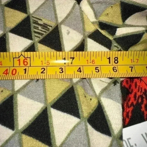 Lularoe small lime green &‎ black geometric  Julia T-shirt pencil dress NWT. - Picture 7 of 8